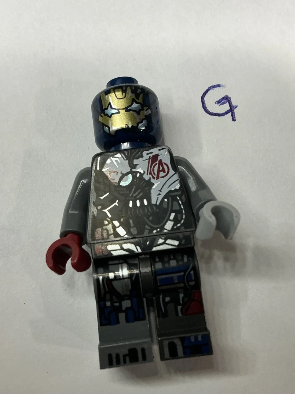 LEGO Minifigure Ultron